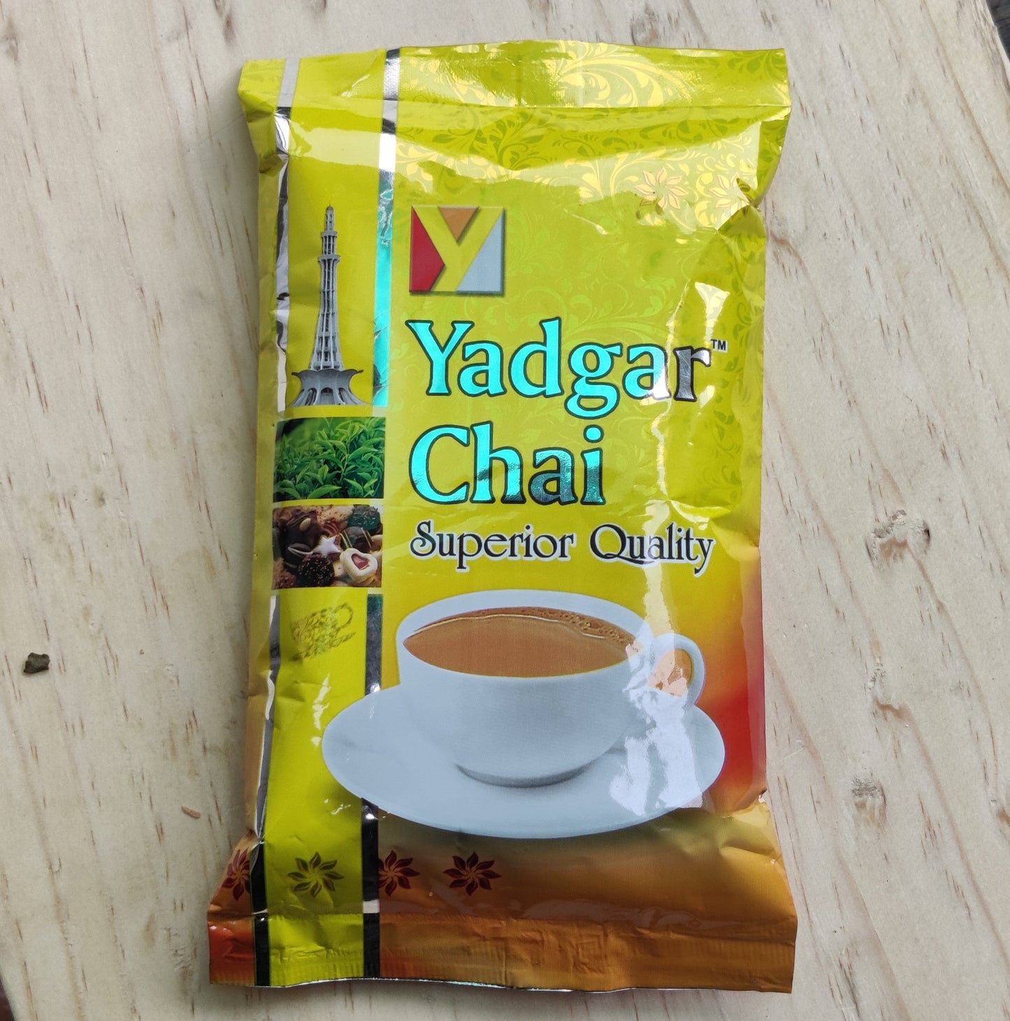 Yadgar Chai Superior Quality Tea Leaves ( 100 Grams )